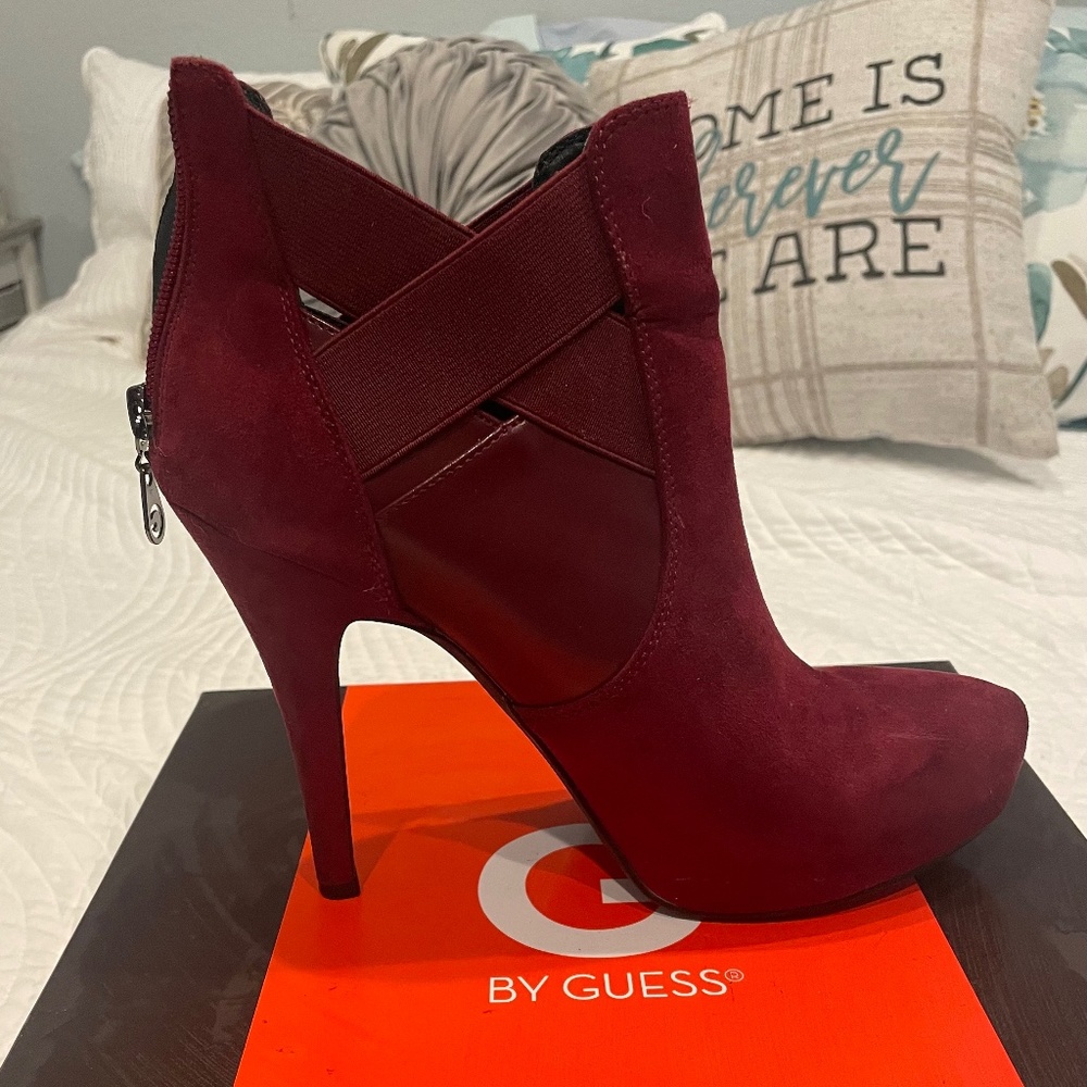 Sexy Booties in Burgundy